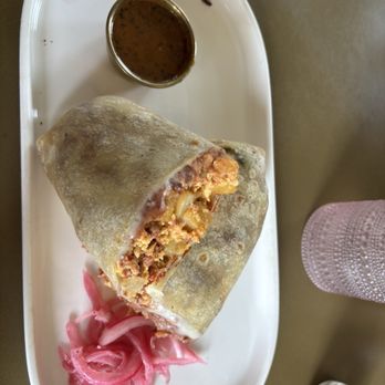 Quiero Brunch - Breakfast burrito with chorizo - Mexican Near Me - Temecula, California