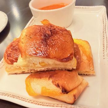 Render Modern Kitchen - Grilled Cheese Bites - Restaurants Near Me - North Las Vegas, Nevada Render Modern Kitchen - Grilled Cheese Bites - Restaurants Near Me - North Las Vegas, Nevada