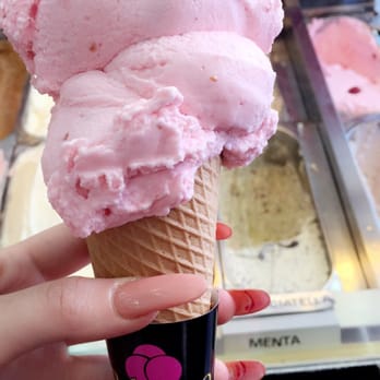 Palazzo - Raspberry sorbet - Ice Cream & Frozen Yogurt Near Me - Madrid, M Palazzo - Raspberry sorbet - Ice Cream & Frozen Yogurt Near Me - Madrid, M