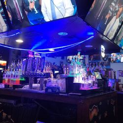 Jicky Jack DBA JJ's Bar & Billiards - Great ambiance and HH specials.  Friendly staff and pool tournaments.