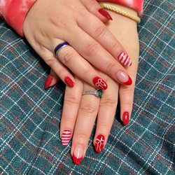 Kansas Nails and Spa