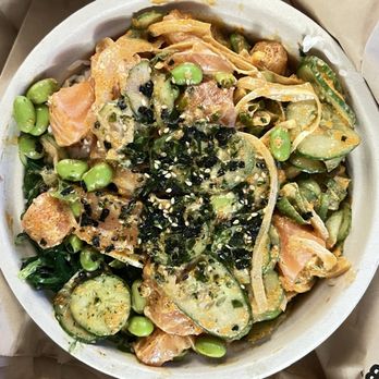 Poké House - Clovis - House Salmon Bowl - Poke Near Me - Clovis, California Poké House - Clovis - House Salmon Bowl - Poke Near Me - Clovis, California