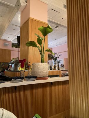 Birdcage Hollywood by null