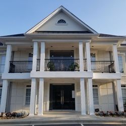 Drews Family Medicine - Front entrance