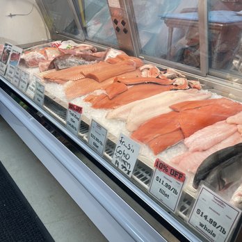 Local Market - Fresh fish offerings - Seafood Markets Near Me - Bellevue, Washington Local Market - Fresh fish offerings - Seafood Markets Near Me - Bellevue, Washington