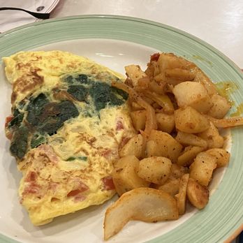 Garden Buffet - Omelet & potatoes - Buffets Near Me - Las Vegas, Nevada