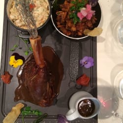 Le Salon des Gourmets - Lamb shank. Red wine reduction. Girolles, epautre.. Excellent!
