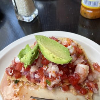 mariscos la guera - Tostada Cameron's (shrimp tostados) - Mexican Near Me - Pátzcuaro, MIC mariscos la guera - Tostada Cameron's (shrimp tostados) - Mexican Near Me - Pátzcuaro, MIC