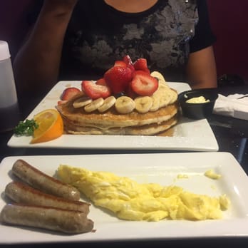Keke's Breakfast Cafe - Pancake takes up the whole plate. - Breakfast & Brunch Near Me - Altamonte Springs, Florida Keke's Breakfast Cafe - Pancake takes up the whole plate. - Breakfast & Brunch Near Me - Altamonte Springs, Florida