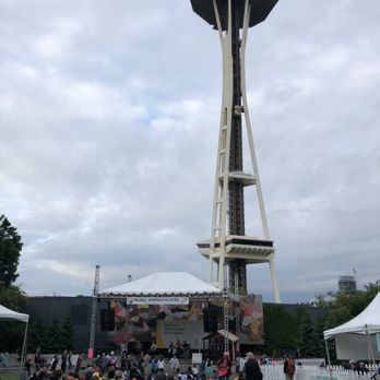Space Needle - Landmarks & Historical Buildings Near Me - Seattle, Washington Space Needle - Landmarks & Historical Buildings Near Me - Seattle, Washington