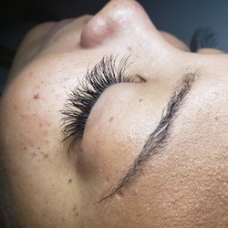 Amazing Lash Studio - Full Set by Emily