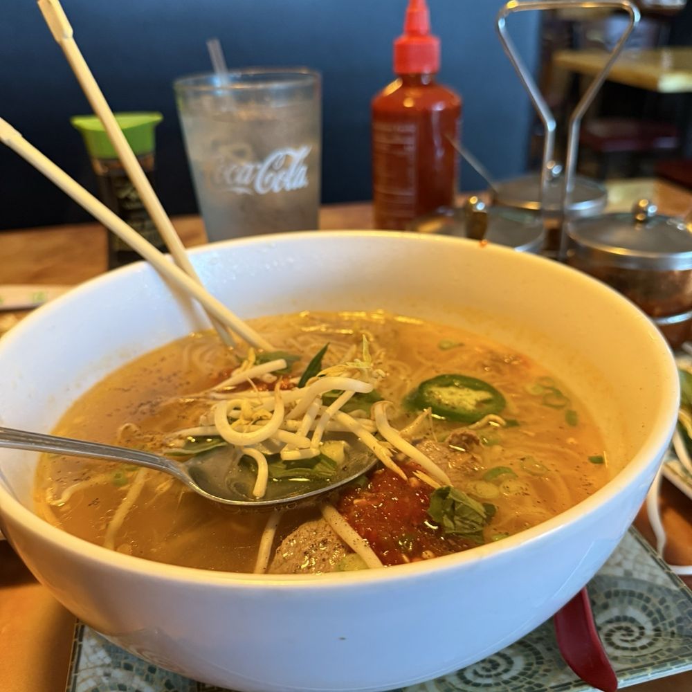 SUSHI THAI - Sushi Bars Near Me - Hermitage, Tennessee SUSHI THAI - Sushi Bars Near Me - Hermitage, Tennessee