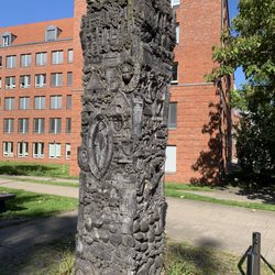 Stadtgeschichtssäule - Die Stadtgeschichtssäule zeigt die Geschichte der Stadt Gladbeck.  The City History Column shows the history of the City of Gladbeck!