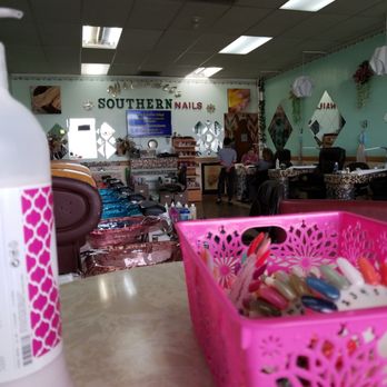 Southern Nails - Nail Salons Near Me - Midlothian, Virginia