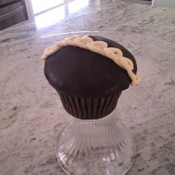 Lakeville Liquors & Market - Luscious chocolate ganache cupcake.  Yum!