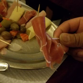 Estaca Zero - Jamon Iberico...YUM - Fado Houses Near Me - Lisbon, 11