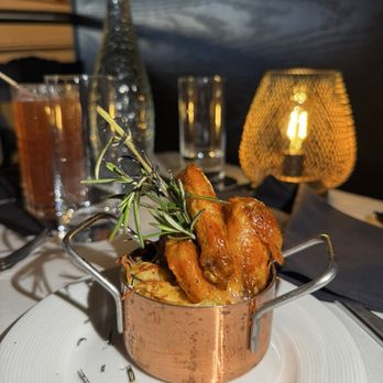 Table No 2 Restaurant - Chicken & macaroni - Seafood Near Me - Detroit, Michigan