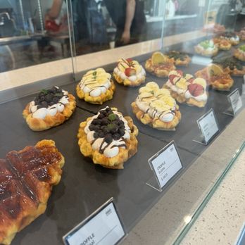 Heuk Hwa Dang - Croffle selection - Desserts Near Me - Milpitas, California Heuk Hwa Dang - Croffle selection - Desserts Near Me - Milpitas, California