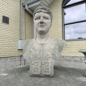 Larry Bird Bust - Simple bust but very nice. - Landmarks & Historical Buildings Near Me - French Lick, Indiana Larry Bird Bust - Simple bust but very nice. - Landmarks & Historical Buildings Near Me - French Lick, Indiana
