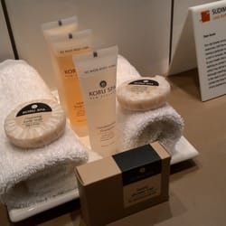 Sudima Hotel Lake Rotorua - Bathroom amenities.