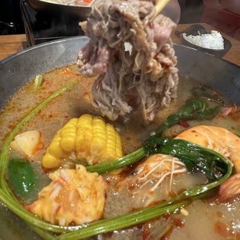 Boiling Pot and Boba Street - Yummy - Hot Pot Near Me - Northridge, California Boiling Pot and Boba Street - Yummy - Hot Pot Near Me - Northridge, California