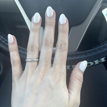 Hugo Nails - Nail Salons Near Me - Hugo, Minnesota