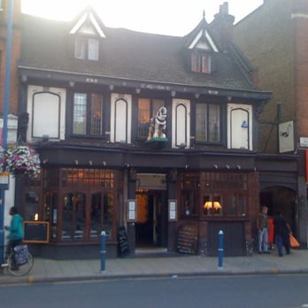 The Spotted Horse - Pubs Near Me - London, XGL The Spotted Horse - Pubs Near Me - London, XGL