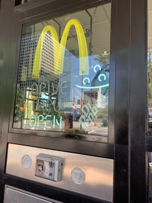 McDonalds by null