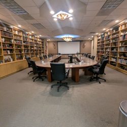 Don & June Salvatori California Pharmacy Museum - Meeting room