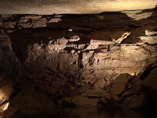 Lost River Cave by null