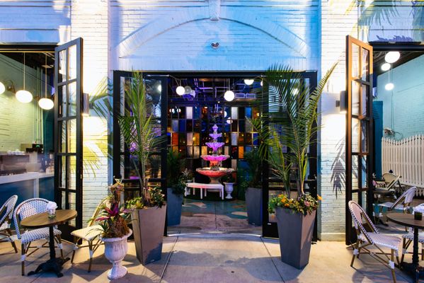 Bang Up To The Elephant by null