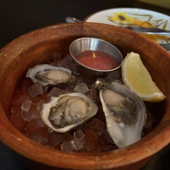 Bar Purlieu - Oysters - French Near Me - Eugene, Oregon