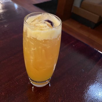 Mazevo Mediterranean Eatery - Mango Mimosa - Mediterranean Near Me - Denver, Colorado
