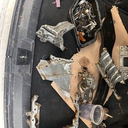 Twins Auto Sales - Engine parts ripped out of the vehicle and destroyed despite no agreement to do work