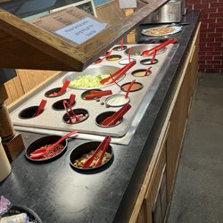 Bench Warmers - Salads, pizza and soups at the end of the food bar