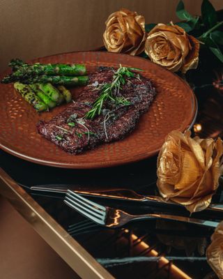 CH Steakhouse & Bar by null