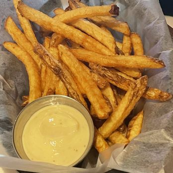 Mullett’s - Side of fries - Cocktail Bars Near Me - Mt Lebanon, Pennsylvania