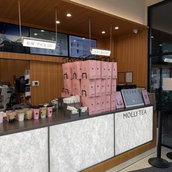 Molly Tea - Order counter - Bubble Tea Near Me - Bellevue, Washington
