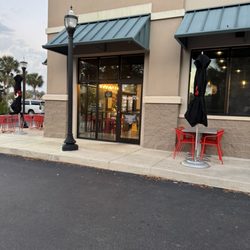 Huey Magoo's Chicken Tenders - Championsgate - Side storefront