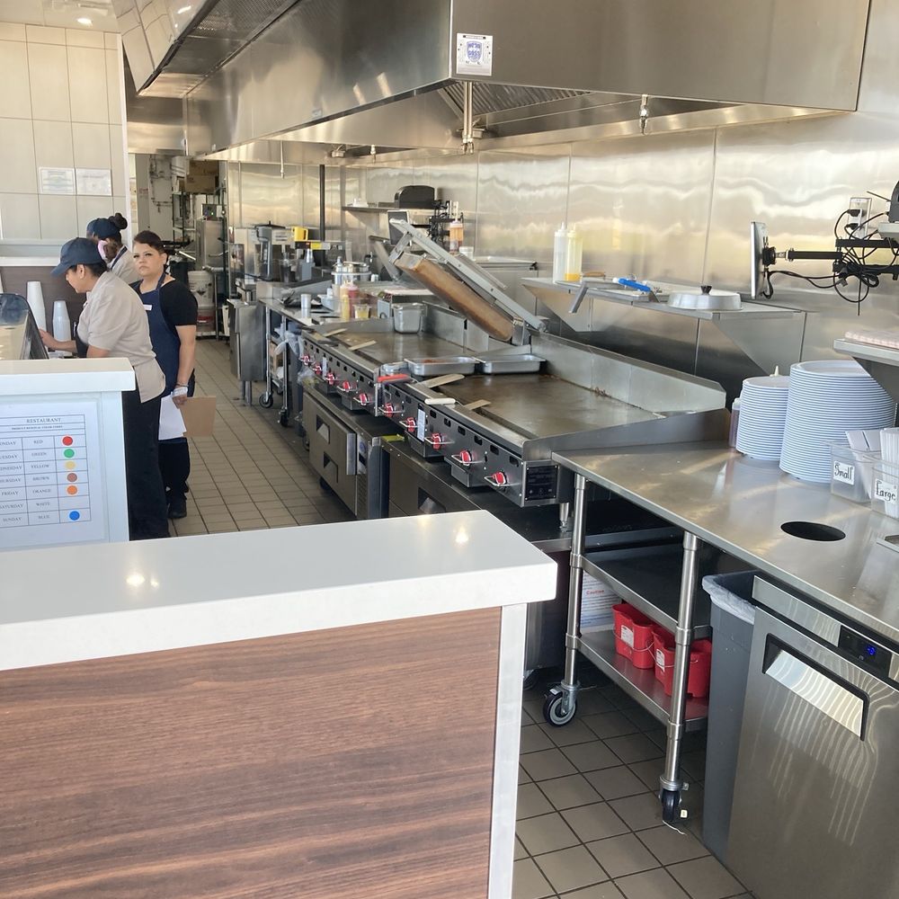 Nation's Giant Hamburgers - Burgers Near Me - Sunnyvale, Texas