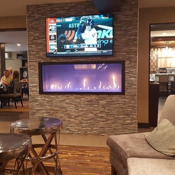 Silver Cloud Hotel Seattle - University District - Sitting room/business center - Hotels Near Me - Seattle, Washington Silver Cloud Hotel Seattle - University District - Sitting room/business center - Hotels Near Me - Seattle, Washington