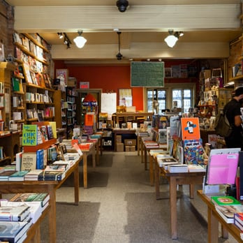 Librairie Drawn & Quarterly - photo: www.mbstudio.info - Bookstores Near Me - Montreal, Quebec Librairie Drawn & Quarterly - photo: www.mbstudio.info - Bookstores Near Me - Montreal, Quebec