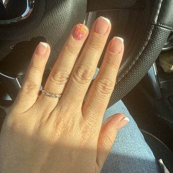 Pro Nail Spa - French with tropical flower - Nail Salons Near Me - Chula Vista, California Pro Nail Spa - French with tropical flower - Nail Salons Near Me - Chula Vista, California