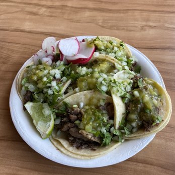 Lilly's Tacos - Mexican Near Me - Goleta, California Lilly's Tacos - Mexican Near Me - Goleta, California