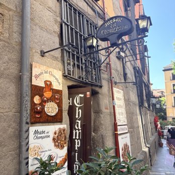 El Mesón del Champiñón - Spanish Near Me - Madrid, M El Mesón del Champiñón - Spanish Near Me - Madrid, M