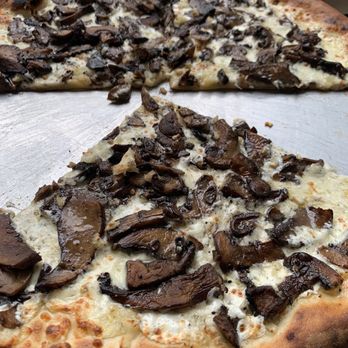 Chicago Pizza Tours - Coalfire - mushroom pizza - Tours Near Me - Chicago, Illinois Chicago Pizza Tours - Coalfire - mushroom pizza - Tours Near Me - Chicago, Illinois