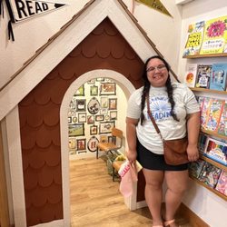 Dog·Eared Books