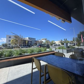 Egg Tuck - outdoor seating - Breakfast & Brunch Near Me - Northridge, California Egg Tuck - outdoor seating - Breakfast & Brunch Near Me - Northridge, California