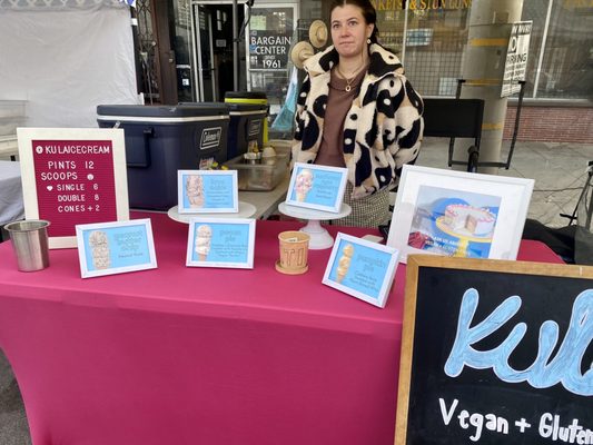 North Park Thursday Farmers' Market by null