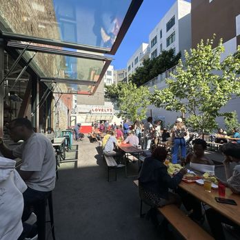 Two Pitchers Brewing - Beer Gardens Near Me - Oakland, California Two Pitchers Brewing - Beer Gardens Near Me - Oakland, California